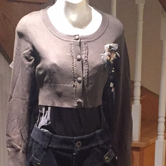 💕💕2XHOST PICK💕💕⬇️price drop NWT Knit kaki green cropped sweater - Picture 3 of 3